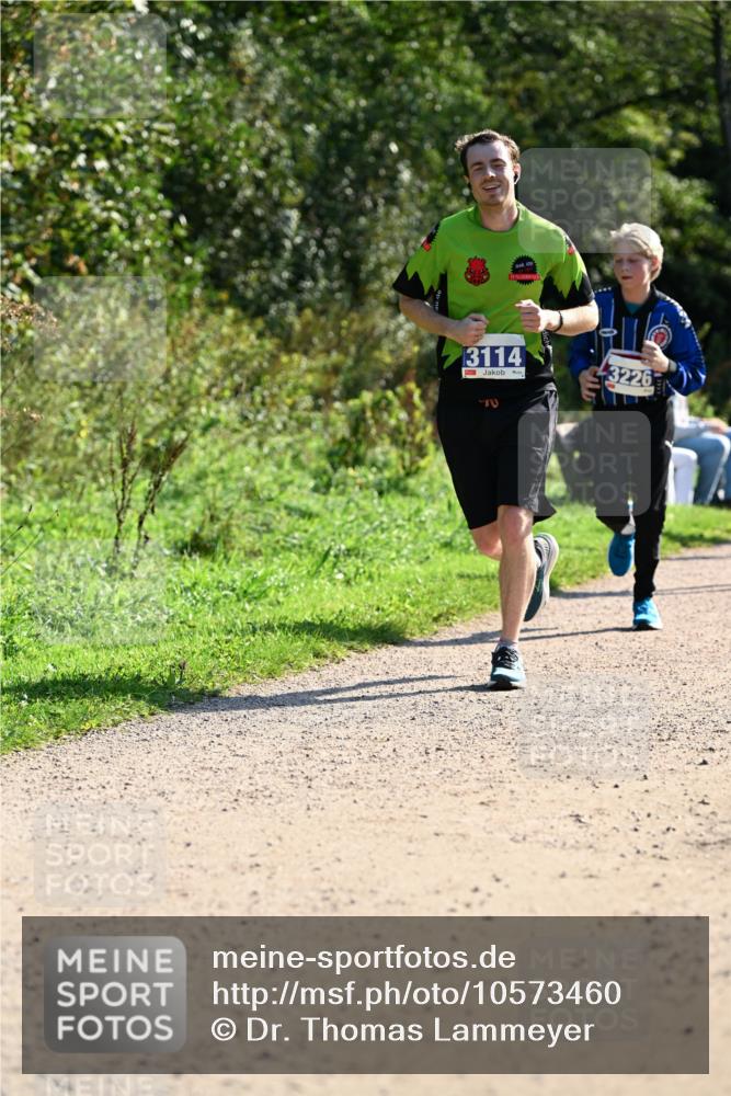 27.09.2026 - 35. Volkslauf durch das schöne Alstertal Dr. Thomas Lammeyer http://msf.ph/oto/10573460 27.09.2026 11:28:32 Laufen 3114, 3226 meine-sportfotos.de