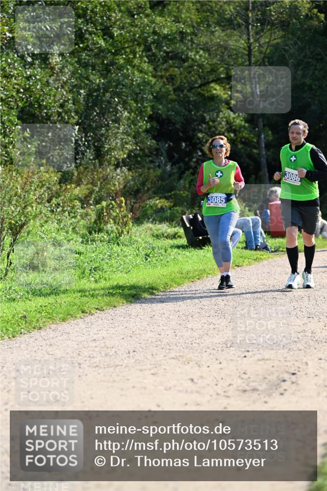 27.09.2026 - 35. Volkslauf durch das schöne Alstertal Dr. Thomas Lammeyer http://msf.ph/oto/10573513 27.09.2026 11:28:51 Laufen 3085, 3086 meine-sportfotos.de