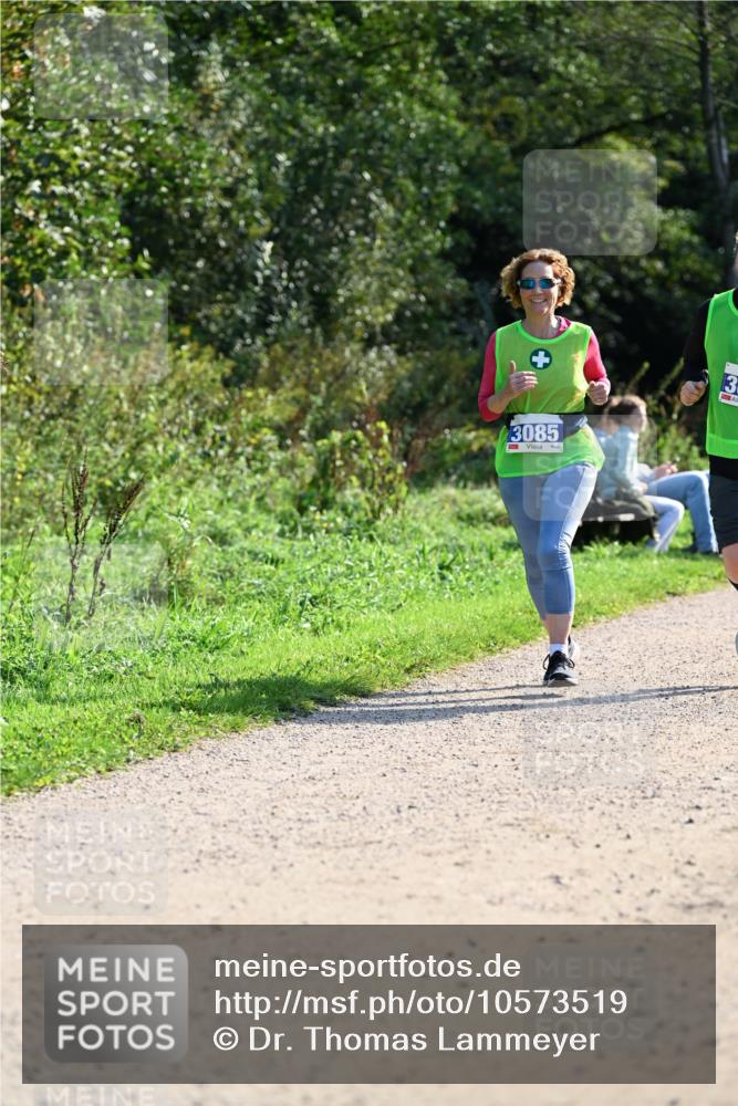 27.09.2026 - 35. Volkslauf durch das schöne Alstertal Dr. Thomas Lammeyer http://msf.ph/oto/10573519 27.09.2026 11:28:51 Laufen 3085 meine-sportfotos.de