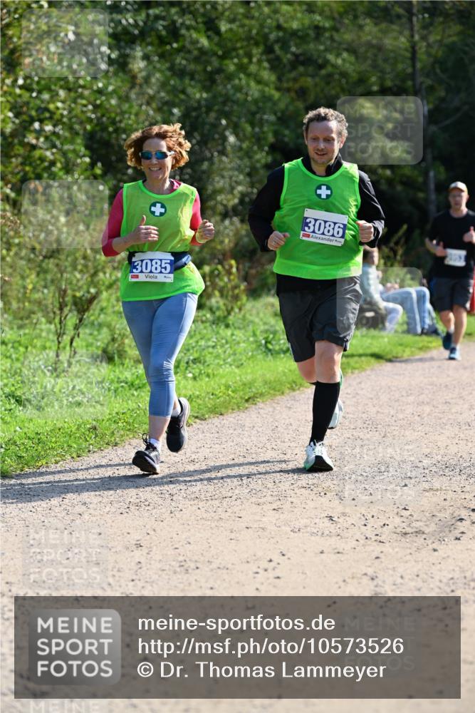 27.09.2026 - 35. Volkslauf durch das schöne Alstertal Dr. Thomas Lammeyer http://msf.ph/oto/10573526 27.09.2026 11:28:53 Laufen 3085, 1, 3086 meine-sportfotos.de