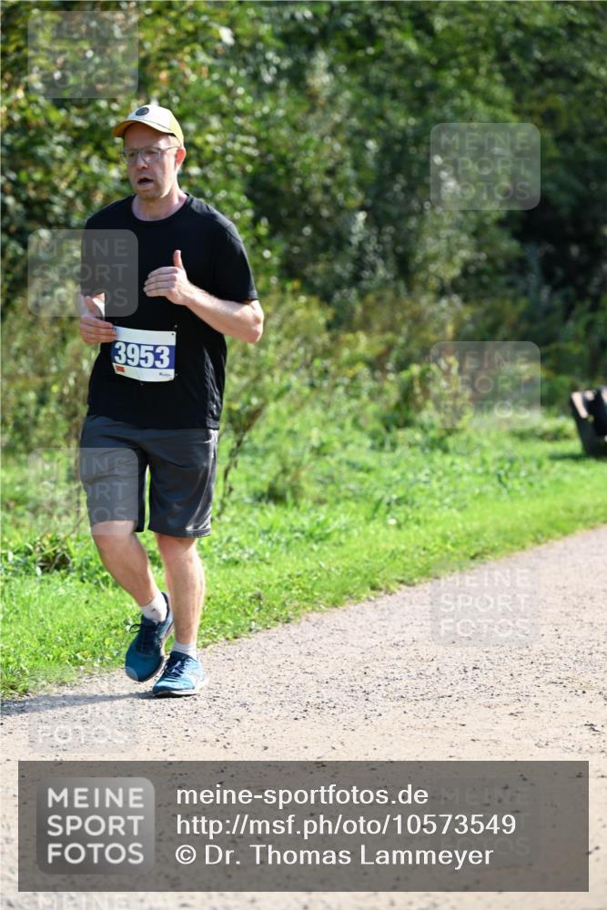 27.09.2026 - 35. Volkslauf durch das schöne Alstertal Dr. Thomas Lammeyer http://msf.ph/oto/10573549 27.09.2026 11:28:57 Laufen 3953 meine-sportfotos.de