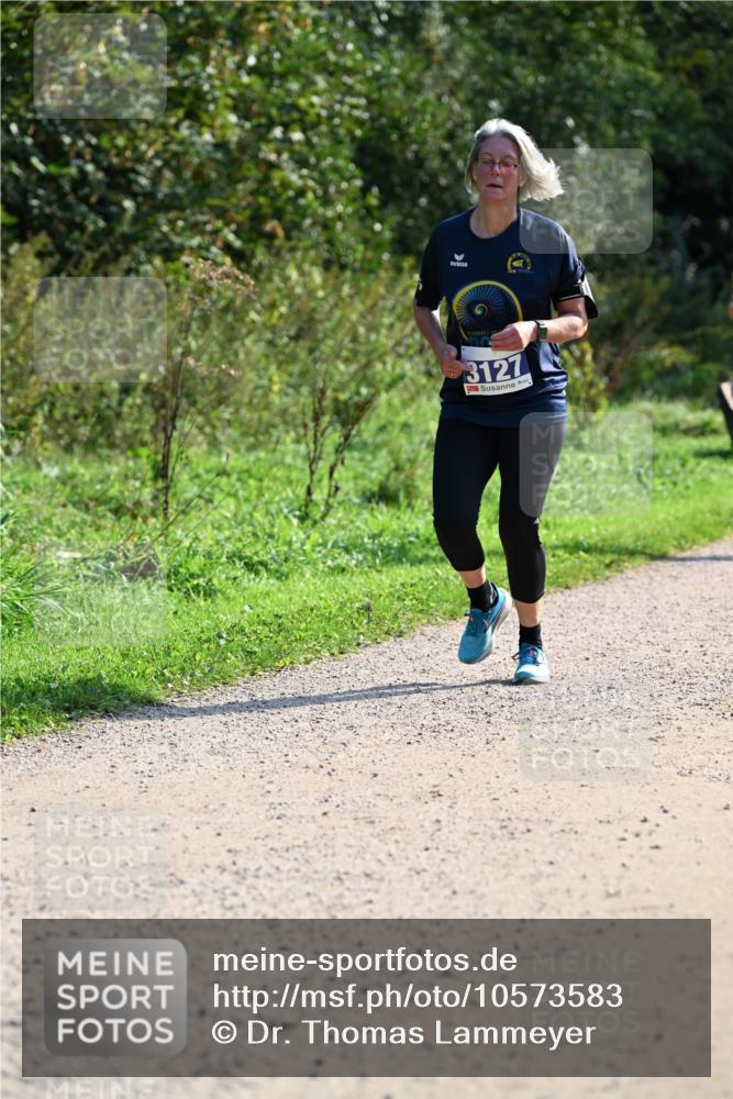 27.09.2026 - 35. Volkslauf durch das schöne Alstertal Dr. Thomas Lammeyer http://msf.ph/oto/10573583 27.09.2026 11:29:04 Laufen 3127 meine-sportfotos.de