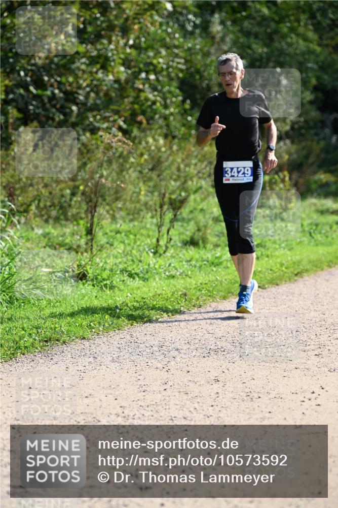 27.09.2026 - 35. Volkslauf durch das schöne Alstertal Dr. Thomas Lammeyer http://msf.ph/oto/10573592 27.09.2026 11:29:06 Laufen 3429 meine-sportfotos.de