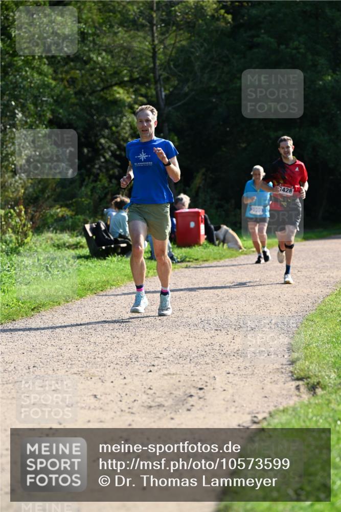 27.09.2026 - 35. Volkslauf durch das schöne Alstertal Dr. Thomas Lammeyer http://msf.ph/oto/10573599 27.09.2026 11:29:08 Laufen 1428 meine-sportfotos.de