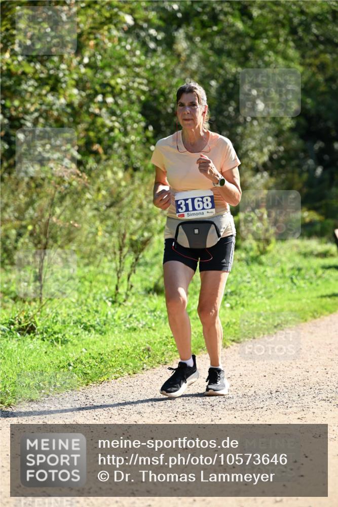 27.09.2026 - 35. Volkslauf durch das schöne Alstertal Dr. Thomas Lammeyer http://msf.ph/oto/10573646 27.09.2026 11:29:27 Laufen 3168 meine-sportfotos.de