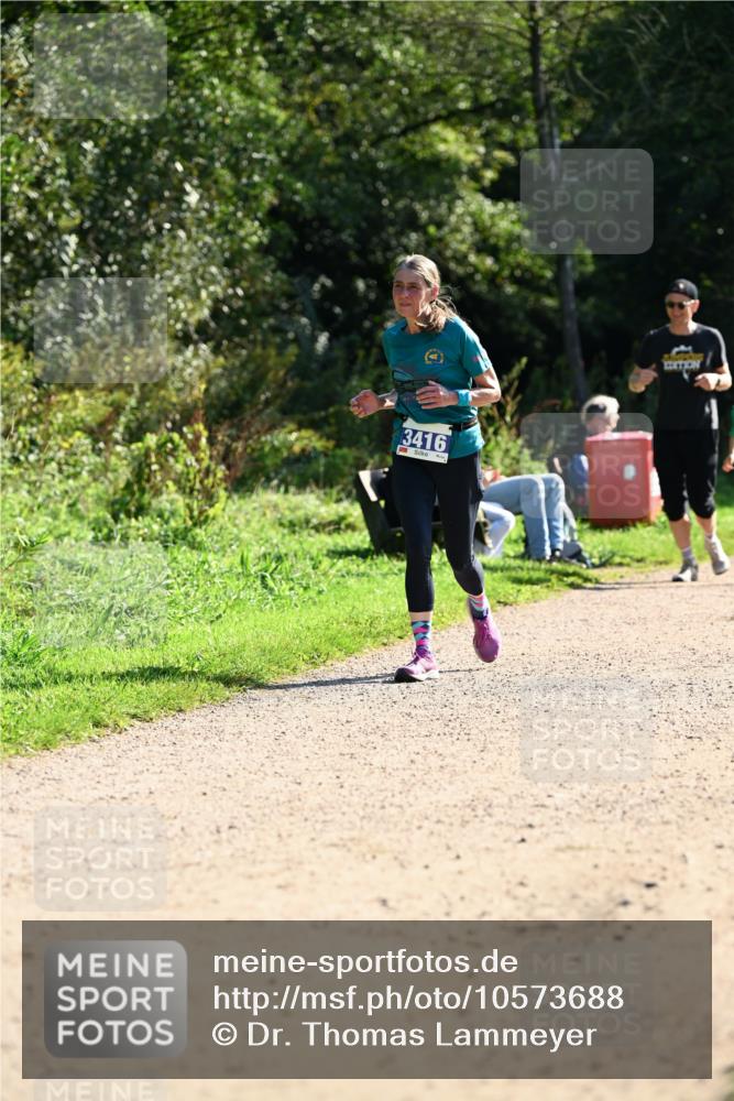 27.09.2026 - 35. Volkslauf durch das schöne Alstertal Dr. Thomas Lammeyer http://msf.ph/oto/10573688 27.09.2026 11:29:35 Laufen 3416 meine-sportfotos.de