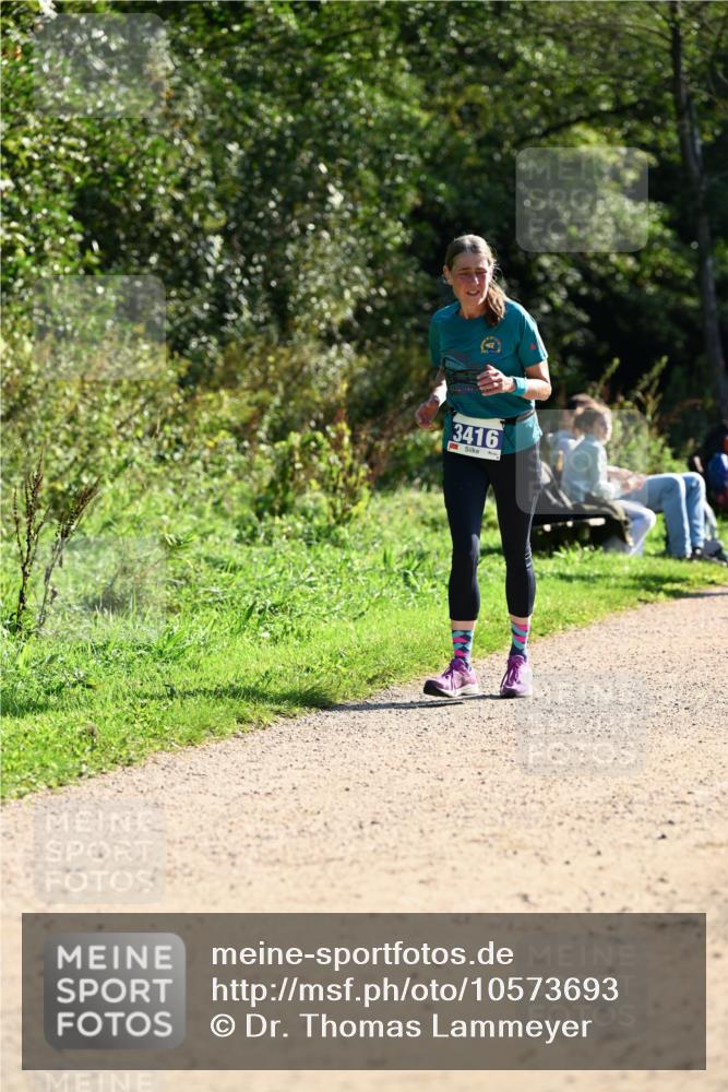 27.09.2026 - 35. Volkslauf durch das schöne Alstertal Dr. Thomas Lammeyer http://msf.ph/oto/10573693 27.09.2026 11:29:35 Laufen 3416 meine-sportfotos.de