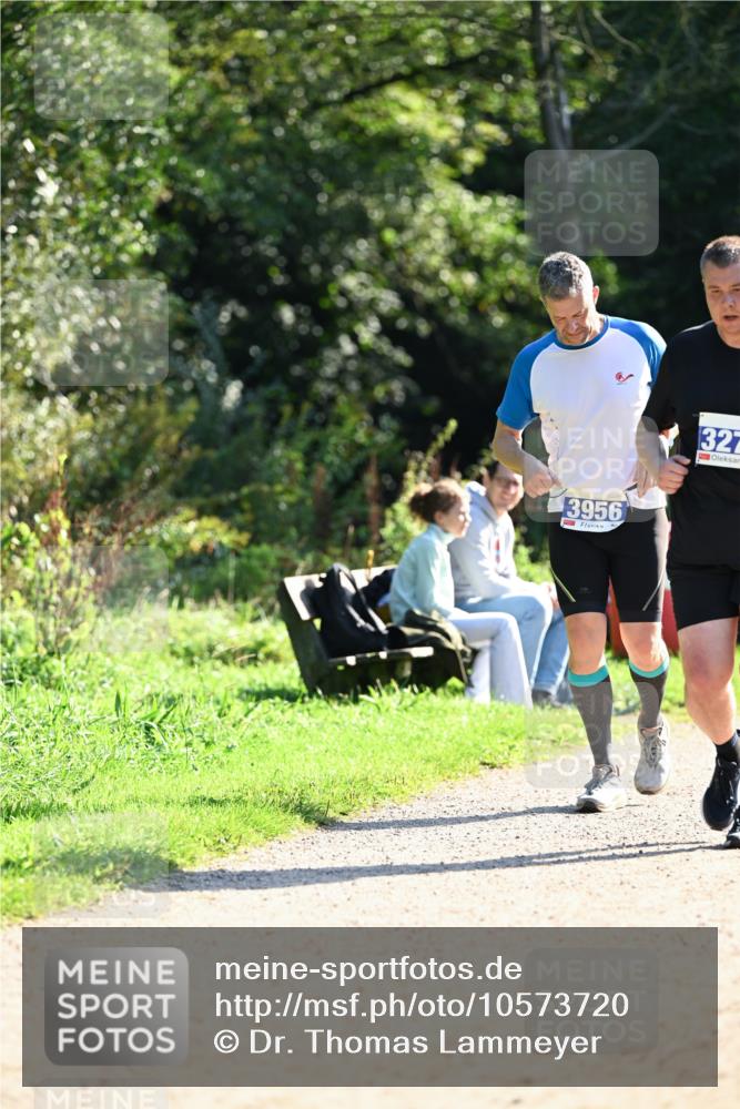 27.09.2026 - 35. Volkslauf durch das schöne Alstertal Dr. Thomas Lammeyer http://msf.ph/oto/10573720 27.09.2026 11:29:49 Laufen 3956, 327 meine-sportfotos.de