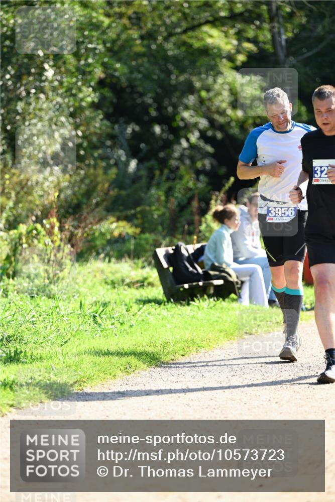 27.09.2026 - 35. Volkslauf durch das schöne Alstertal Dr. Thomas Lammeyer http://msf.ph/oto/10573723 27.09.2026 11:29:50 Laufen 3956, 32 meine-sportfotos.de