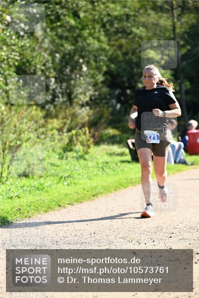 27.09.2026 - 35. Volkslauf durch das schöne Alstertal Dr. Thomas Lammeyer http://msf.ph/oto/10573761 27.09.2026 11:29:57 Laufen 271 meine-sportfotos.de