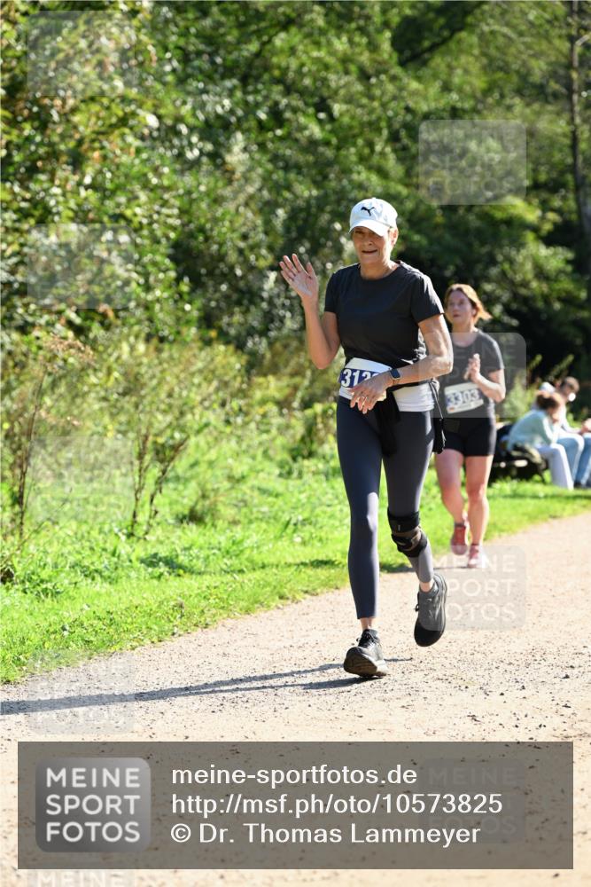 27.09.2026 - 35. Volkslauf durch das schöne Alstertal Dr. Thomas Lammeyer http://msf.ph/oto/10573825 27.09.2026 11:30:15 Laufen 312 meine-sportfotos.de
