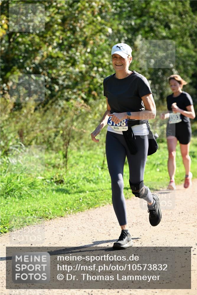 27.09.2026 - 35. Volkslauf durch das schöne Alstertal Dr. Thomas Lammeyer http://msf.ph/oto/10573832 27.09.2026 11:30:16 Laufen 3168 meine-sportfotos.de