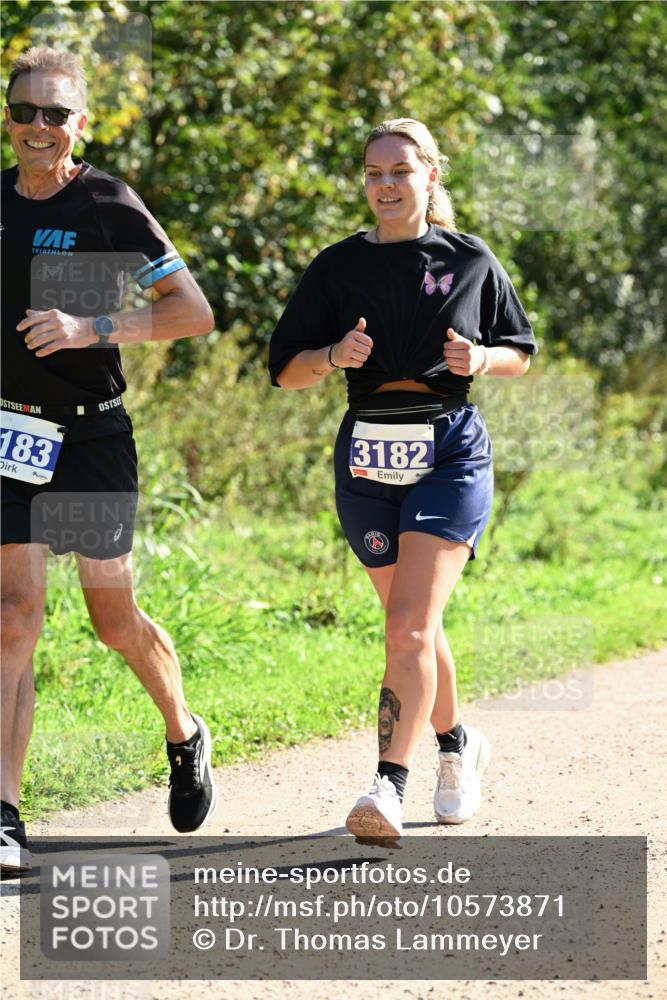 27.09.2026 - 35. Volkslauf durch das schöne Alstertal Dr. Thomas Lammeyer http://msf.ph/oto/10573871 27.09.2026 11:30:22 Laufen 183, 3182 meine-sportfotos.de