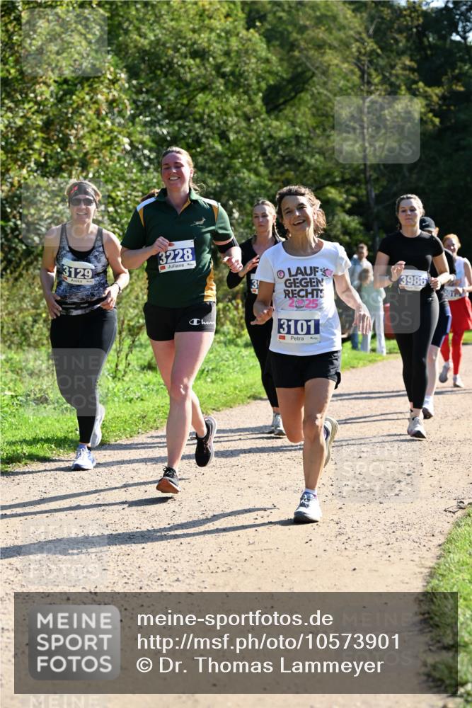 27.09.2026 - 35. Volkslauf durch das schöne Alstertal Dr. Thomas Lammeyer http://msf.ph/oto/10573901 27.09.2026 11:30:36 Laufen 3129, 3228, 3101, 3986 meine-sportfotos.de