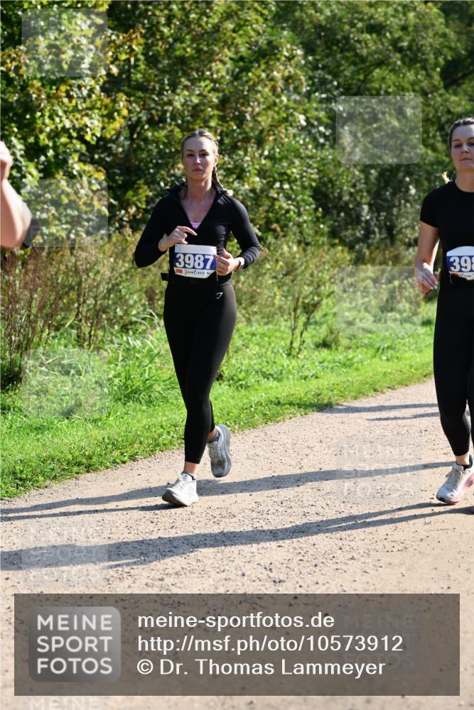 27.09.2026 - 35. Volkslauf durch das schöne Alstertal Dr. Thomas Lammeyer http://msf.ph/oto/10573912 27.09.2026 11:30:37 Laufen 3987, 39 meine-sportfotos.de