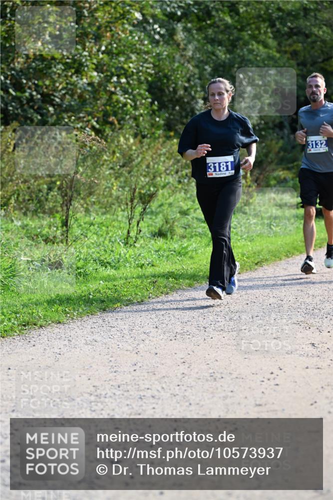 27.09.2026 - 35. Volkslauf durch das schöne Alstertal Dr. Thomas Lammeyer http://msf.ph/oto/10573937 27.09.2026 11:30:43 Laufen 3181, 3132 meine-sportfotos.de