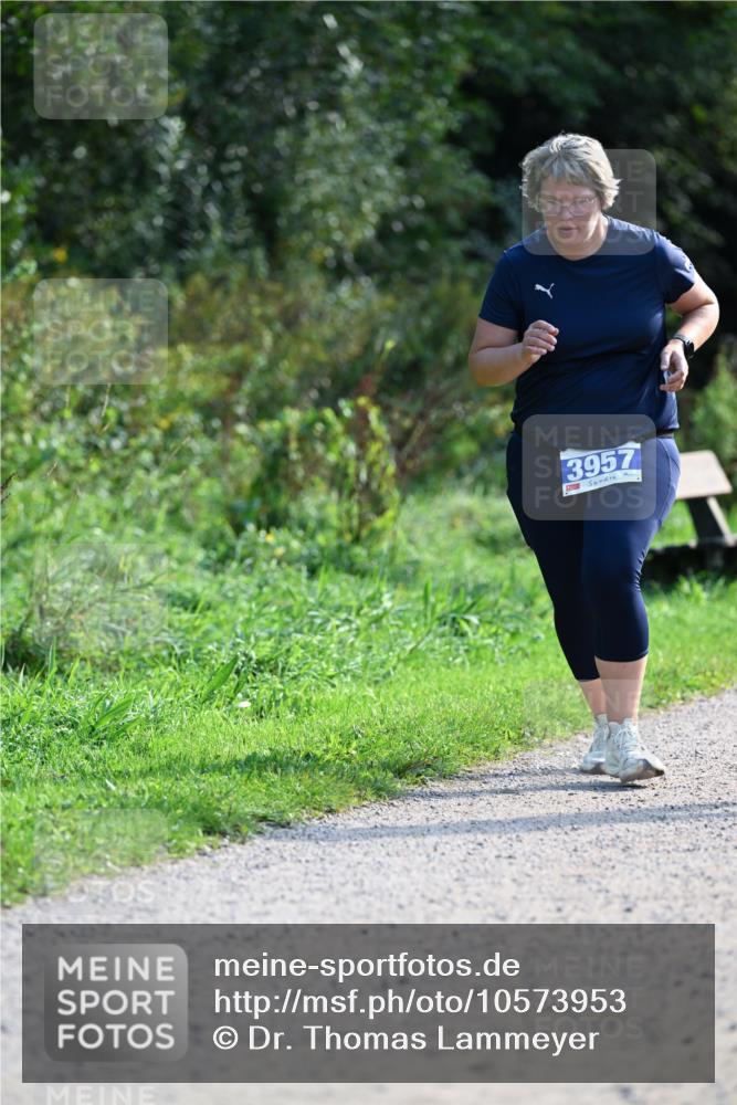 27.09.2026 - 35. Volkslauf durch das schöne Alstertal Dr. Thomas Lammeyer http://msf.ph/oto/10573953 27.09.2026 11:30:50 Laufen 3957 meine-sportfotos.de