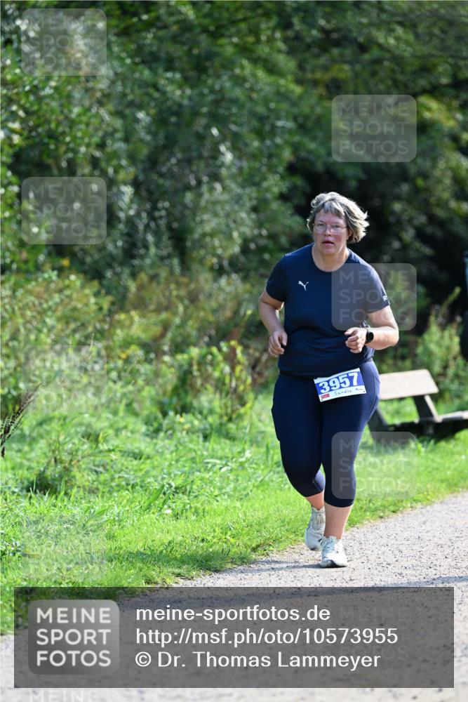 27.09.2026 - 35. Volkslauf durch das schöne Alstertal Dr. Thomas Lammeyer http://msf.ph/oto/10573955 27.09.2026 11:30:50 Laufen 3957 meine-sportfotos.de