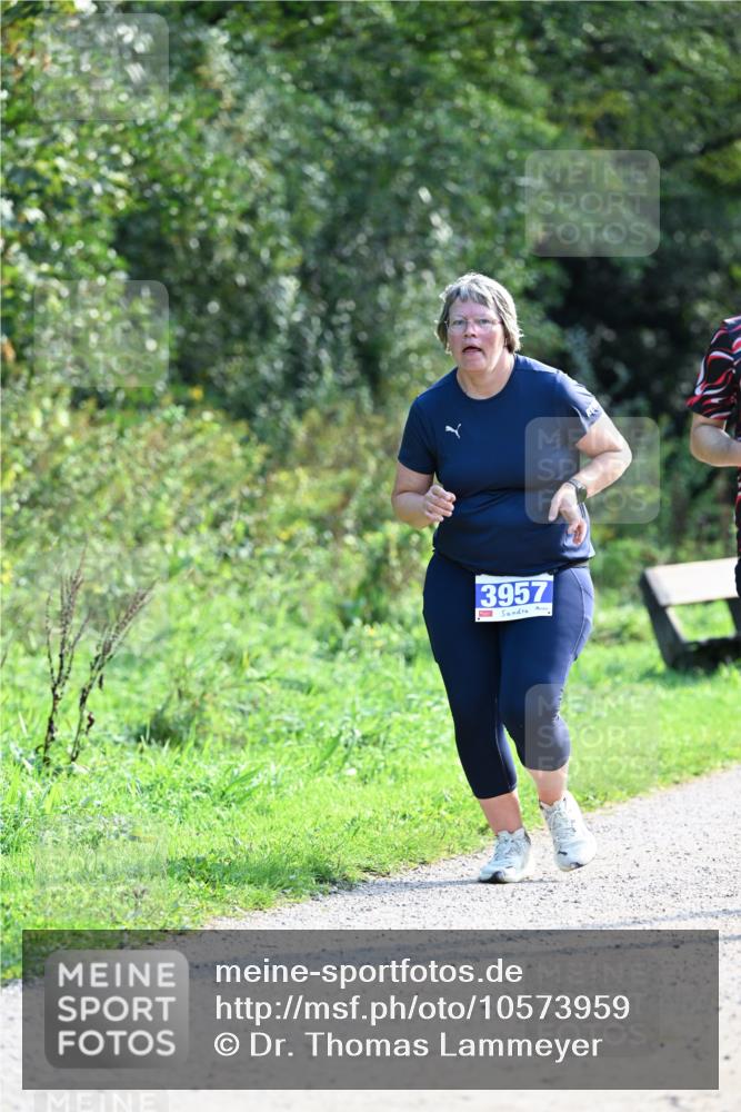 27.09.2026 - 35. Volkslauf durch das schöne Alstertal Dr. Thomas Lammeyer http://msf.ph/oto/10573959 27.09.2026 11:30:50 Laufen 3957 meine-sportfotos.de