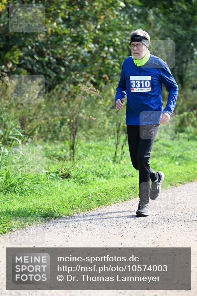 27.09.2026 - 35. Volkslauf durch das schöne Alstertal Dr. Thomas Lammeyer http://msf.ph/oto/10574003 27.09.2026 11:30:59 Laufen 3310 meine-sportfotos.de