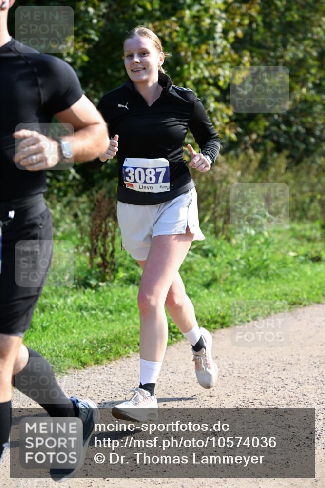 27.09.2026 - 35. Volkslauf durch das schöne Alstertal Dr. Thomas Lammeyer http://msf.ph/oto/10574036 27.09.2026 11:31:04 Laufen 3087 meine-sportfotos.de