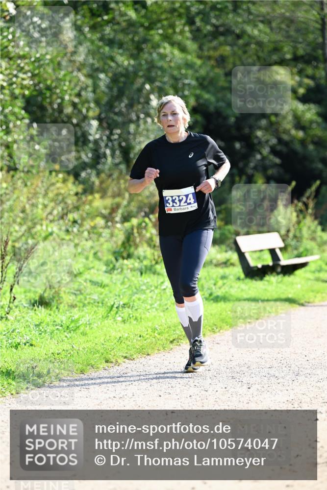 27.09.2026 - 35. Volkslauf durch das schöne Alstertal Dr. Thomas Lammeyer http://msf.ph/oto/10574047 27.09.2026 11:31:11 Laufen 3324 meine-sportfotos.de