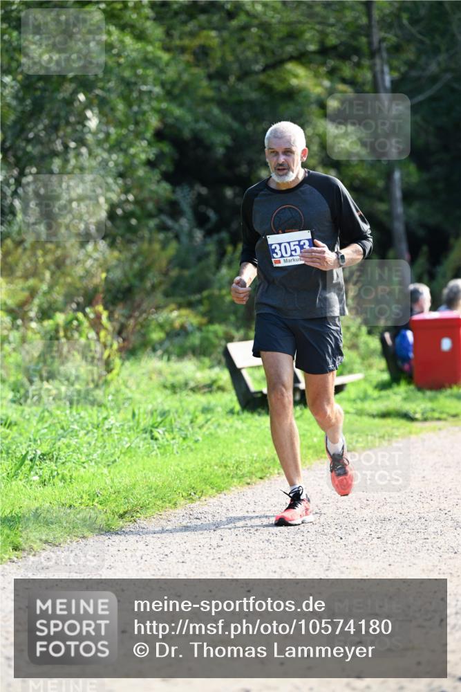 27.09.2026 - 35. Volkslauf durch das schöne Alstertal Dr. Thomas Lammeyer http://msf.ph/oto/10574180 27.09.2026 11:31:43 Laufen 3053 meine-sportfotos.de