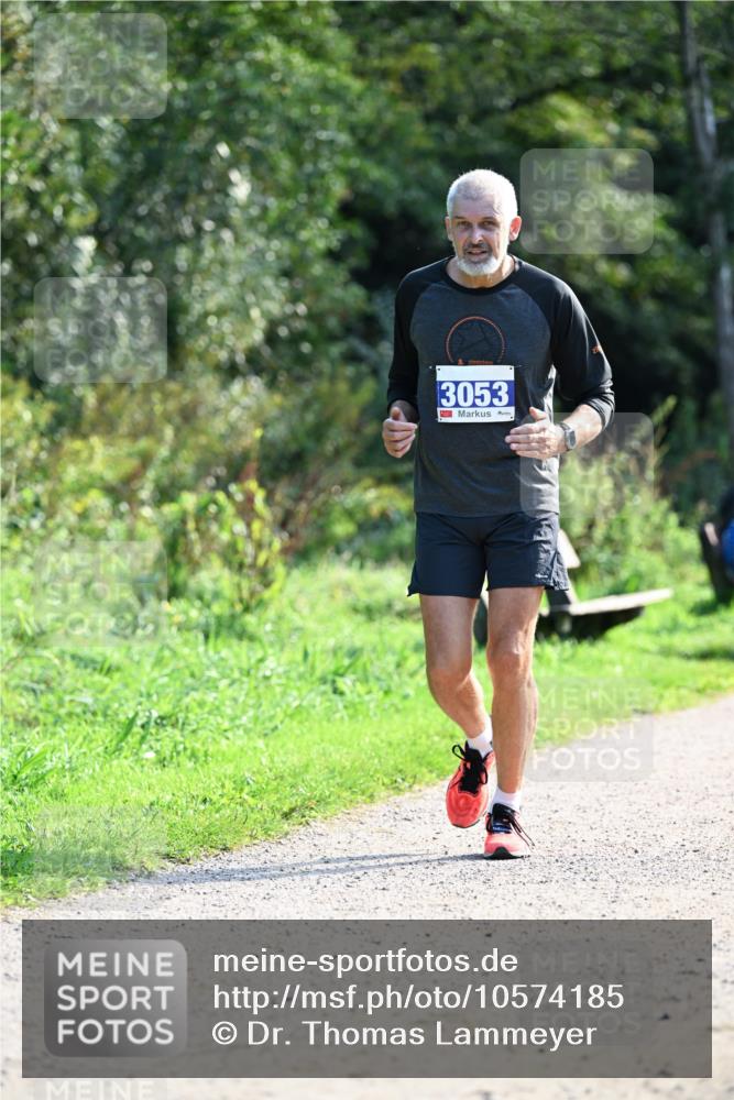 27.09.2026 - 35. Volkslauf durch das schöne Alstertal Dr. Thomas Lammeyer http://msf.ph/oto/10574185 27.09.2026 11:31:43 Laufen 3053 meine-sportfotos.de