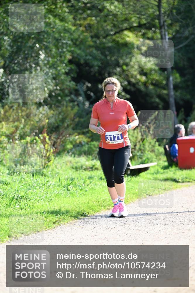27.09.2026 - 35. Volkslauf durch das schöne Alstertal Dr. Thomas Lammeyer http://msf.ph/oto/10574234 27.09.2026 11:31:52 Laufen 3171 meine-sportfotos.de