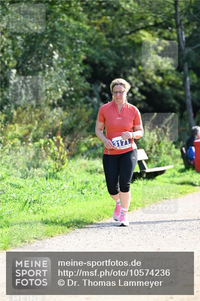 27.09.2026 - 35. Volkslauf durch das schöne Alstertal Dr. Thomas Lammeyer http://msf.ph/oto/10574236 27.09.2026 11:31:52 Laufen 3171 meine-sportfotos.de