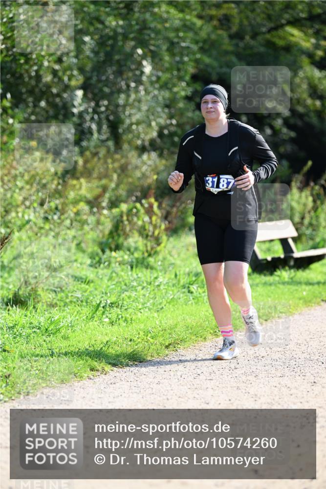 27.09.2026 - 35. Volkslauf durch das schöne Alstertal Dr. Thomas Lammeyer http://msf.ph/oto/10574260 27.09.2026 11:31:58 Laufen 3187 meine-sportfotos.de
