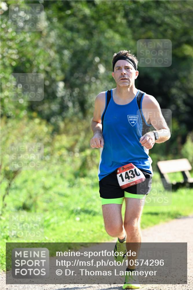 27.09.2026 - 35. Volkslauf durch das schöne Alstertal Dr. Thomas Lammeyer http://msf.ph/oto/10574296 27.09.2026 11:32:05 Laufen 1430 meine-sportfotos.de