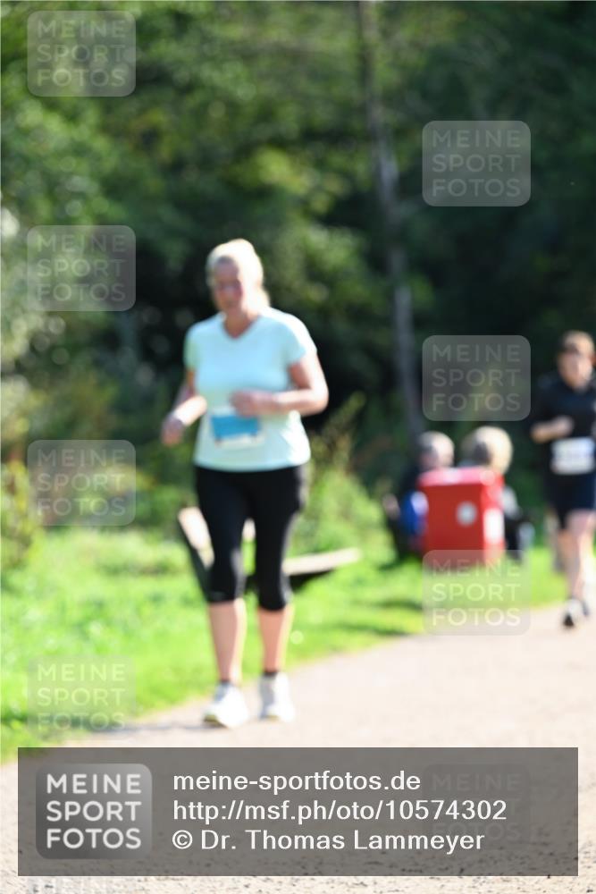 27.09.2026 - 35. Volkslauf durch das schöne Alstertal Dr. Thomas Lammeyer http://msf.ph/oto/10574302 27.09.2026 11:32:06 Laufen  meine-sportfotos.de