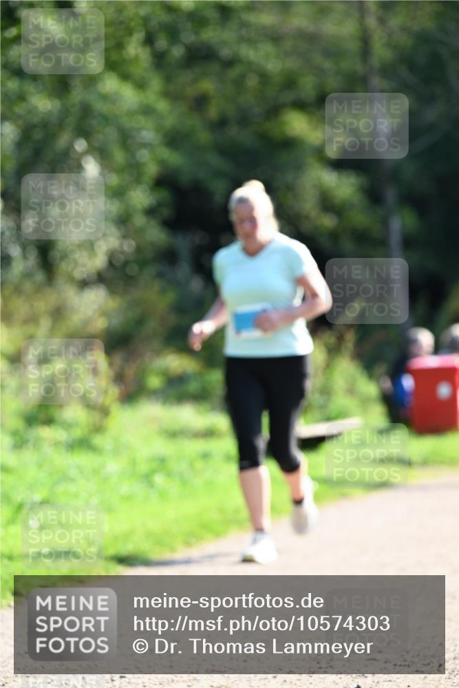 27.09.2026 - 35. Volkslauf durch das schöne Alstertal Dr. Thomas Lammeyer http://msf.ph/oto/10574303 27.09.2026 11:32:06 Laufen  meine-sportfotos.de