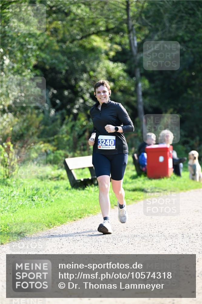 27.09.2026 - 35. Volkslauf durch das schöne Alstertal Dr. Thomas Lammeyer http://msf.ph/oto/10574318 27.09.2026 11:32:09 Laufen 3240 meine-sportfotos.de
