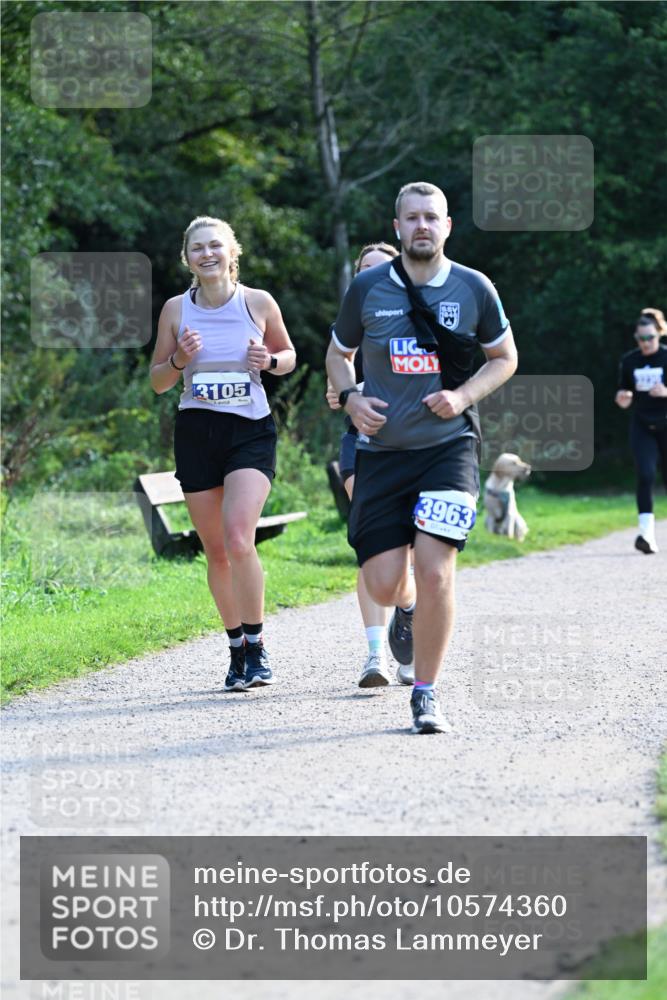 27.09.2026 - 35. Volkslauf durch das schöne Alstertal Dr. Thomas Lammeyer http://msf.ph/oto/10574360 27.09.2026 11:32:21 Laufen 3105, 3963 meine-sportfotos.de