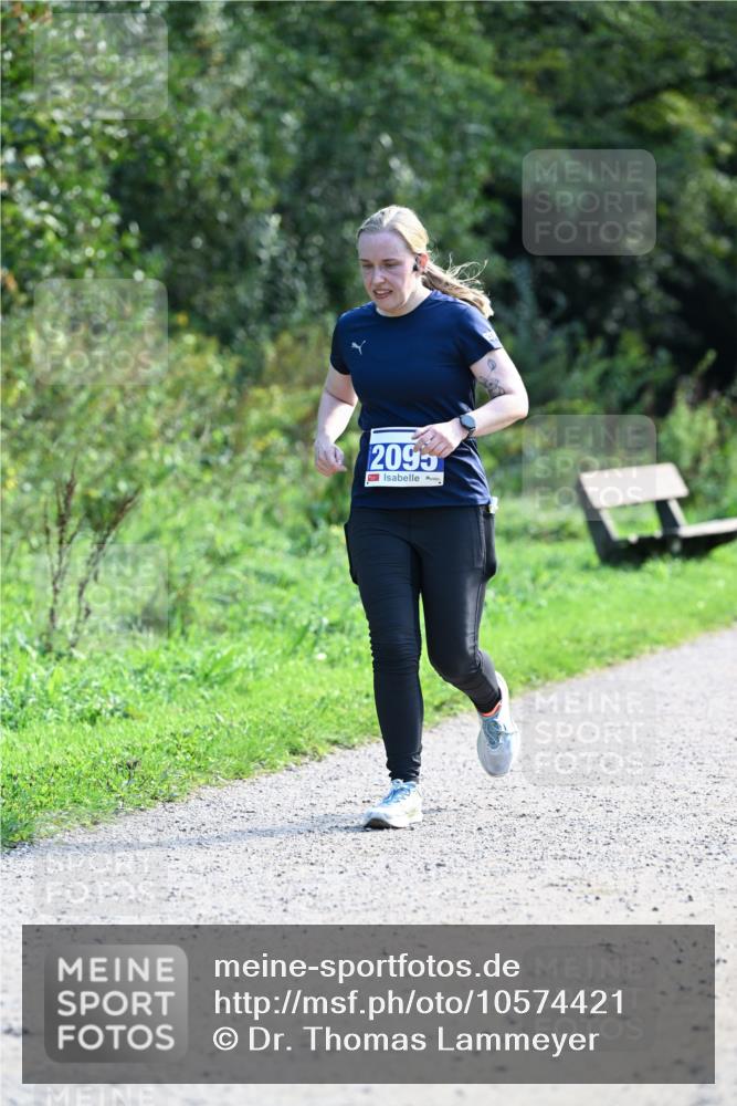 27.09.2026 - 35. Volkslauf durch das schöne Alstertal Dr. Thomas Lammeyer http://msf.ph/oto/10574421 27.09.2026 11:32:37 Laufen 2095 meine-sportfotos.de