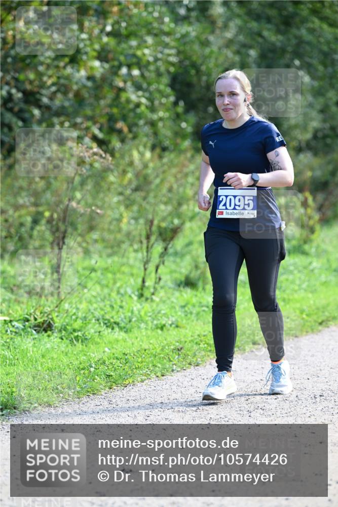 27.09.2026 - 35. Volkslauf durch das schöne Alstertal Dr. Thomas Lammeyer http://msf.ph/oto/10574426 27.09.2026 11:32:37 Laufen 2095 meine-sportfotos.de