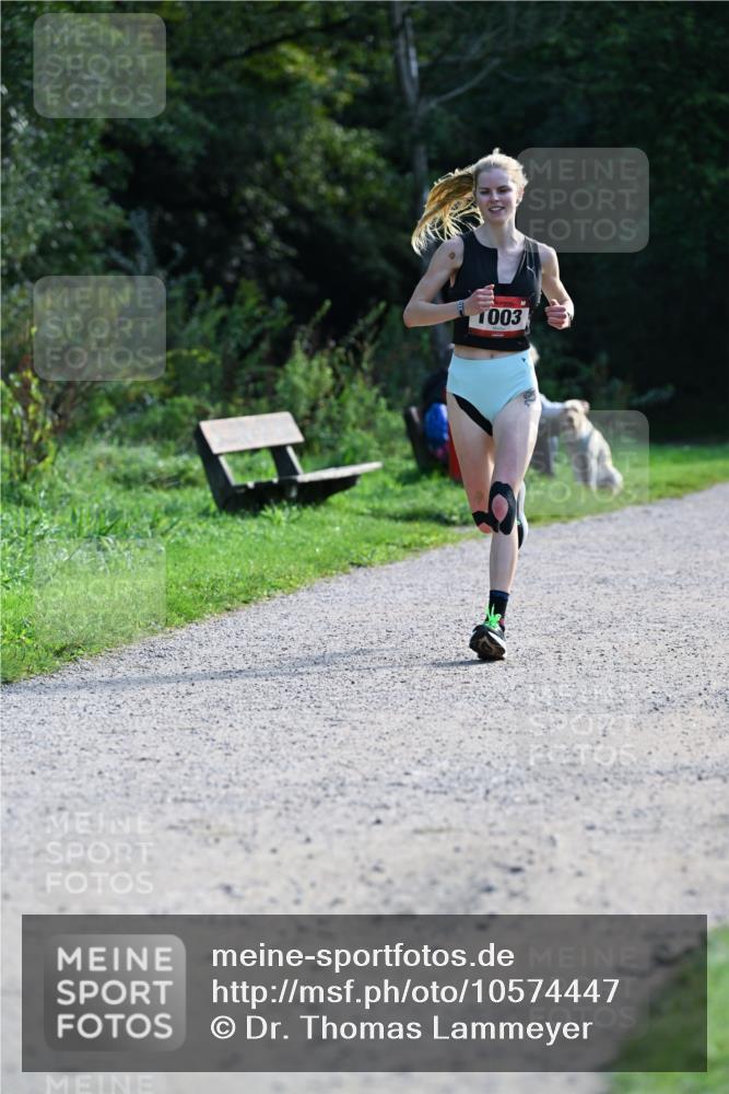 27.09.2026 - 35. Volkslauf durch das schöne Alstertal Dr. Thomas Lammeyer http://msf.ph/oto/10574447 27.09.2026 11:32:43 Laufen 1003 meine-sportfotos.de