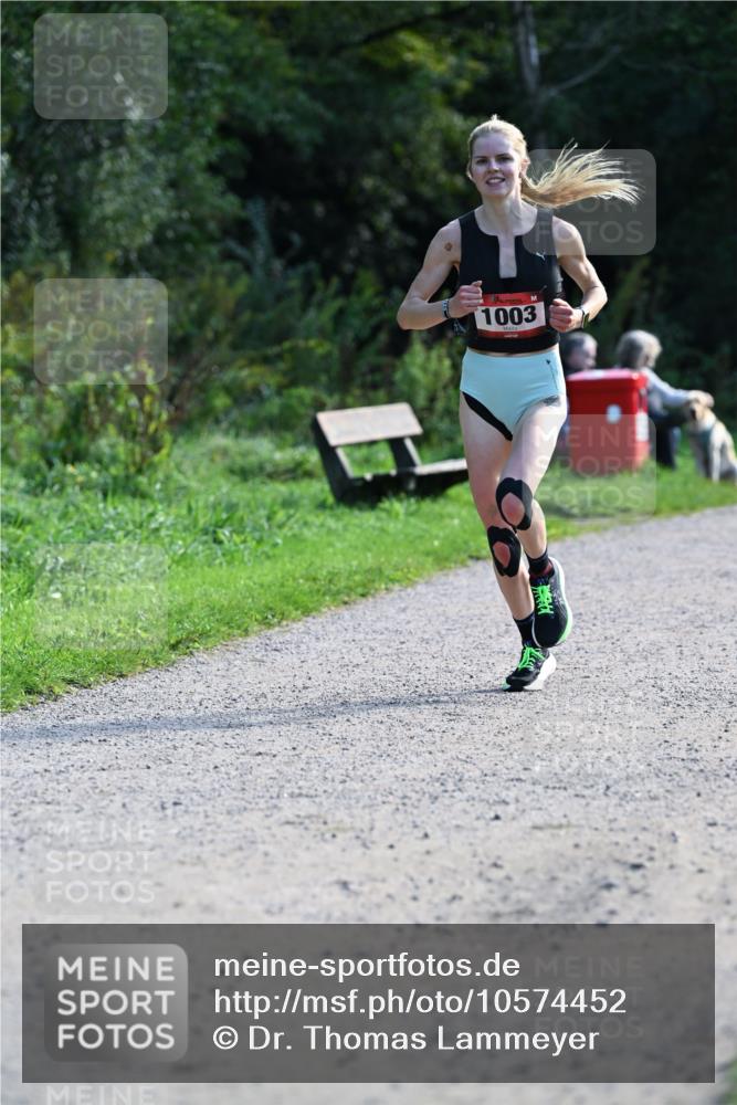 27.09.2026 - 35. Volkslauf durch das schöne Alstertal Dr. Thomas Lammeyer http://msf.ph/oto/10574452 27.09.2026 11:32:44 Laufen 1003 meine-sportfotos.de