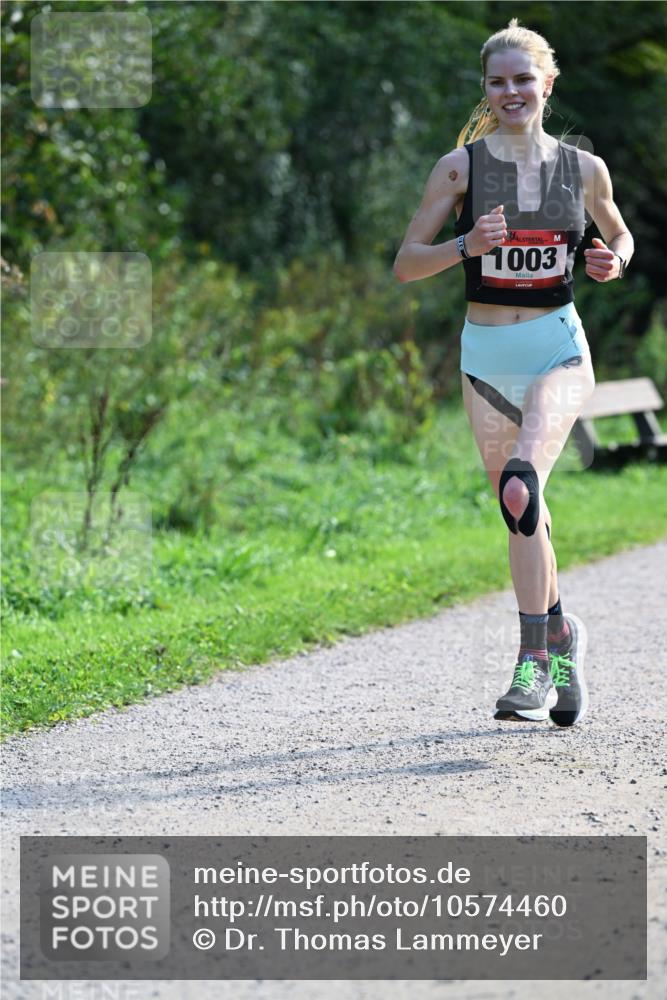 27.09.2026 - 35. Volkslauf durch das schöne Alstertal Dr. Thomas Lammeyer http://msf.ph/oto/10574460 27.09.2026 11:32:44 Laufen 1003 meine-sportfotos.de