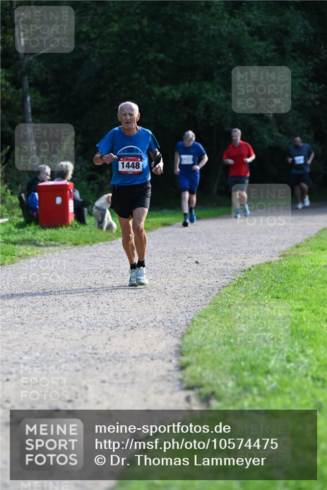 27.09.2026 - 35. Volkslauf durch das schöne Alstertal Dr. Thomas Lammeyer http://msf.ph/oto/10574475 27.09.2026 11:32:50 Laufen 1448 meine-sportfotos.de