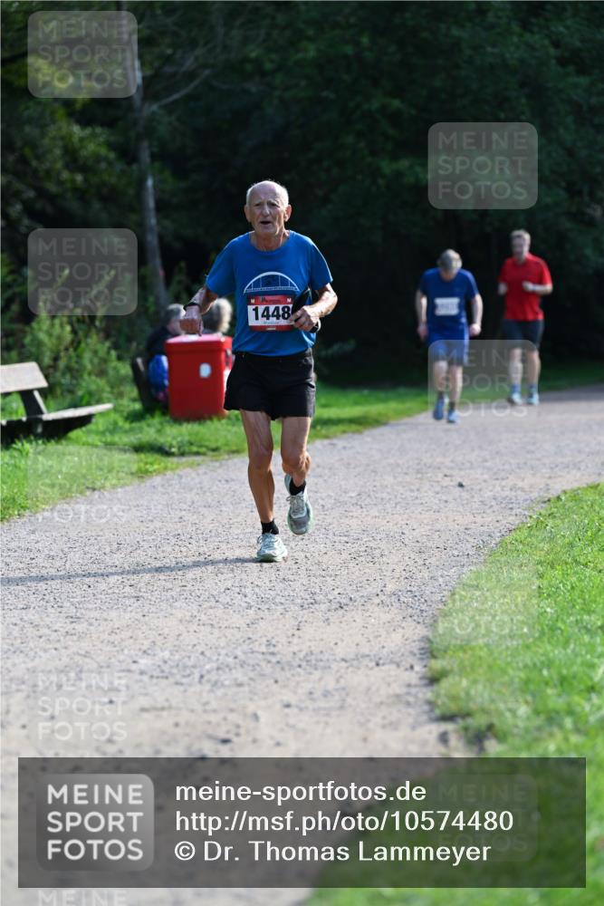 27.09.2026 - 35. Volkslauf durch das schöne Alstertal Dr. Thomas Lammeyer http://msf.ph/oto/10574480 27.09.2026 11:32:50 Laufen 1448 meine-sportfotos.de
