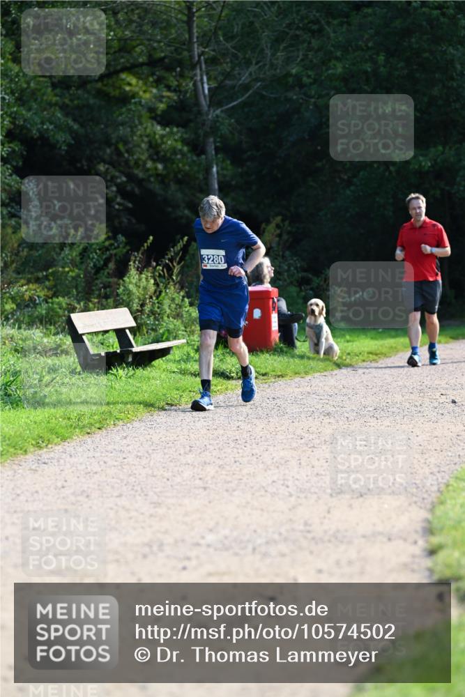 27.09.2026 - 35. Volkslauf durch das schöne Alstertal Dr. Thomas Lammeyer http://msf.ph/oto/10574502 27.09.2026 11:32:55 Laufen 3280 meine-sportfotos.de