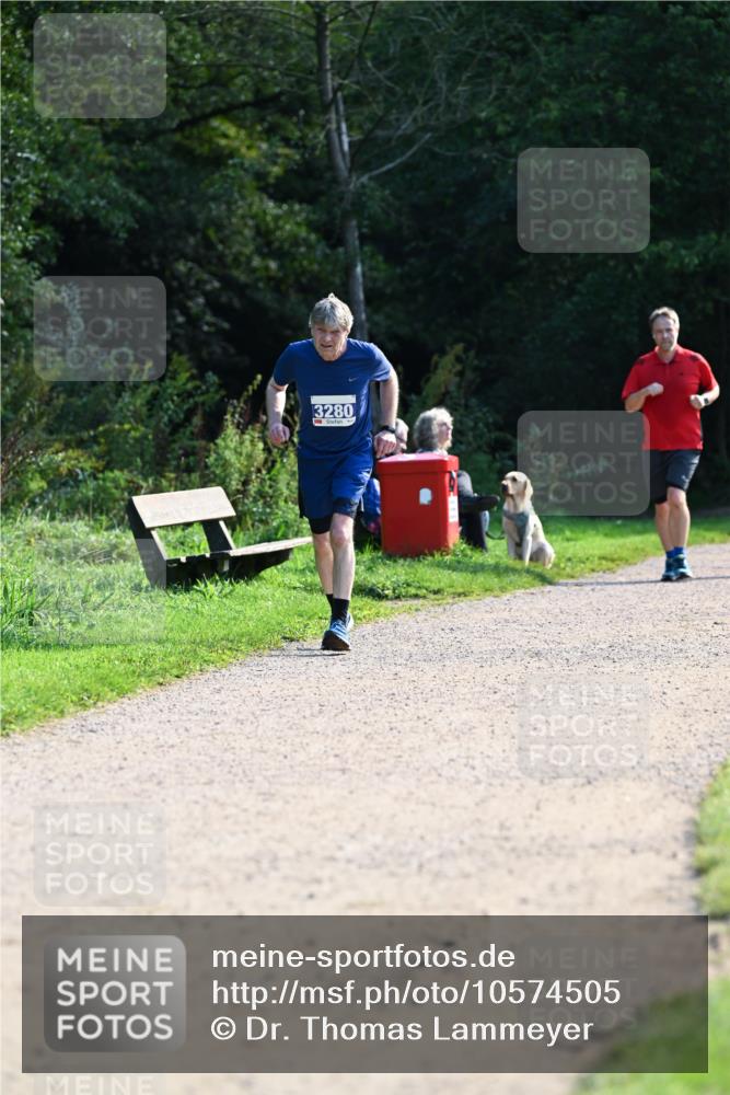 27.09.2026 - 35. Volkslauf durch das schöne Alstertal Dr. Thomas Lammeyer http://msf.ph/oto/10574505 27.09.2026 11:32:55 Laufen 3280 meine-sportfotos.de