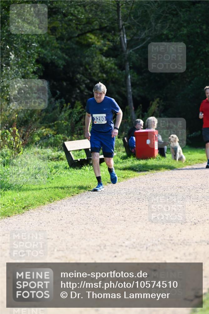 27.09.2026 - 35. Volkslauf durch das schöne Alstertal Dr. Thomas Lammeyer http://msf.ph/oto/10574510 27.09.2026 11:32:56 Laufen 3280 meine-sportfotos.de