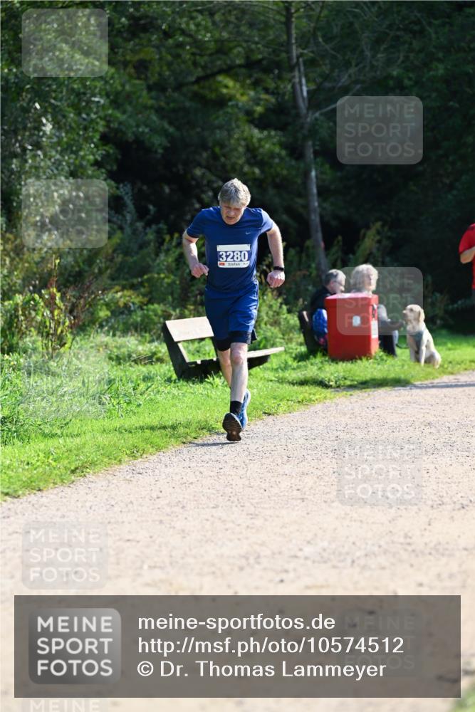 27.09.2026 - 35. Volkslauf durch das schöne Alstertal Dr. Thomas Lammeyer http://msf.ph/oto/10574512 27.09.2026 11:32:56 Laufen 3280 meine-sportfotos.de