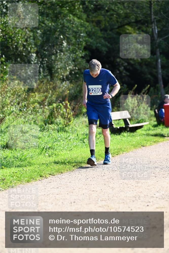 27.09.2026 - 35. Volkslauf durch das schöne Alstertal Dr. Thomas Lammeyer http://msf.ph/oto/10574523 27.09.2026 11:32:57 Laufen 3280 meine-sportfotos.de