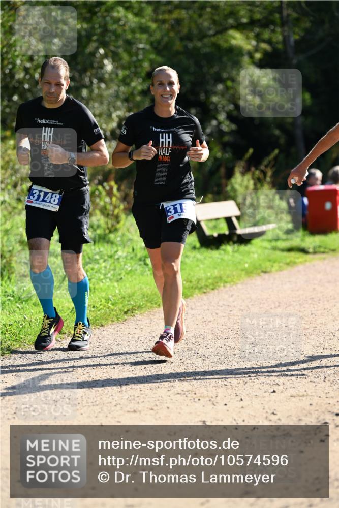 27.09.2026 - 35. Volkslauf durch das schöne Alstertal Dr. Thomas Lammeyer http://msf.ph/oto/10574596 27.09.2026 11:33:09 Laufen 3148, 31 meine-sportfotos.de