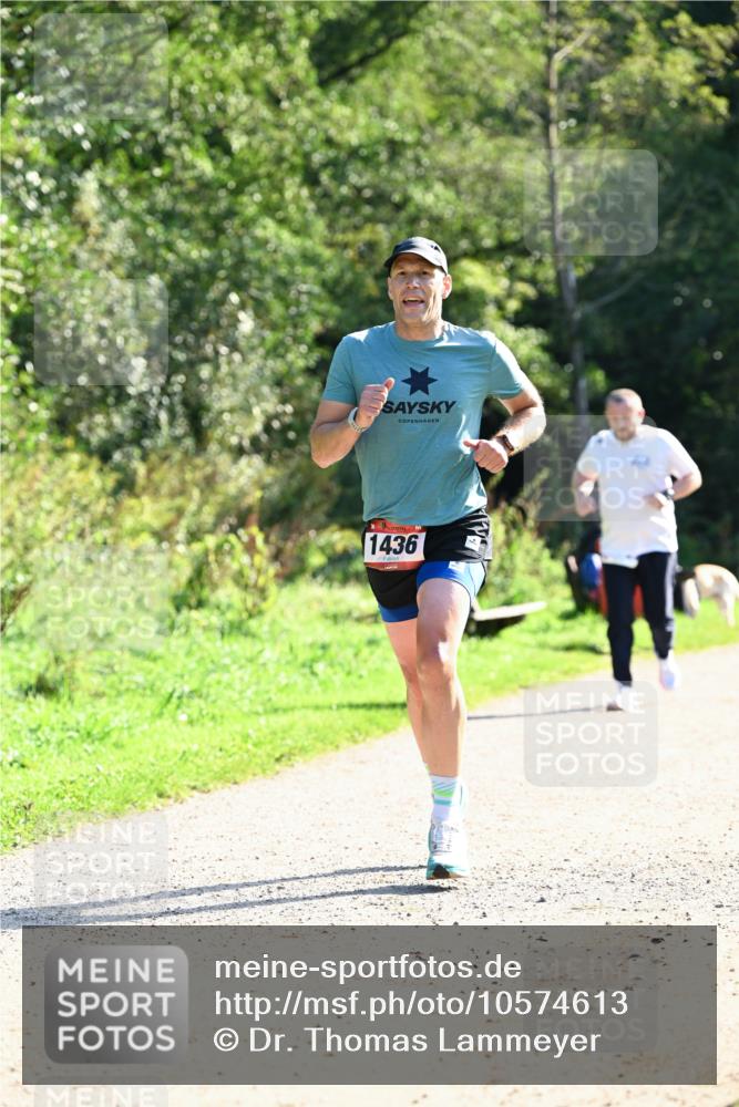 27.09.2026 - 35. Volkslauf durch das schöne Alstertal Dr. Thomas Lammeyer http://msf.ph/oto/10574613 27.09.2026 11:33:32 Laufen 1436 meine-sportfotos.de
